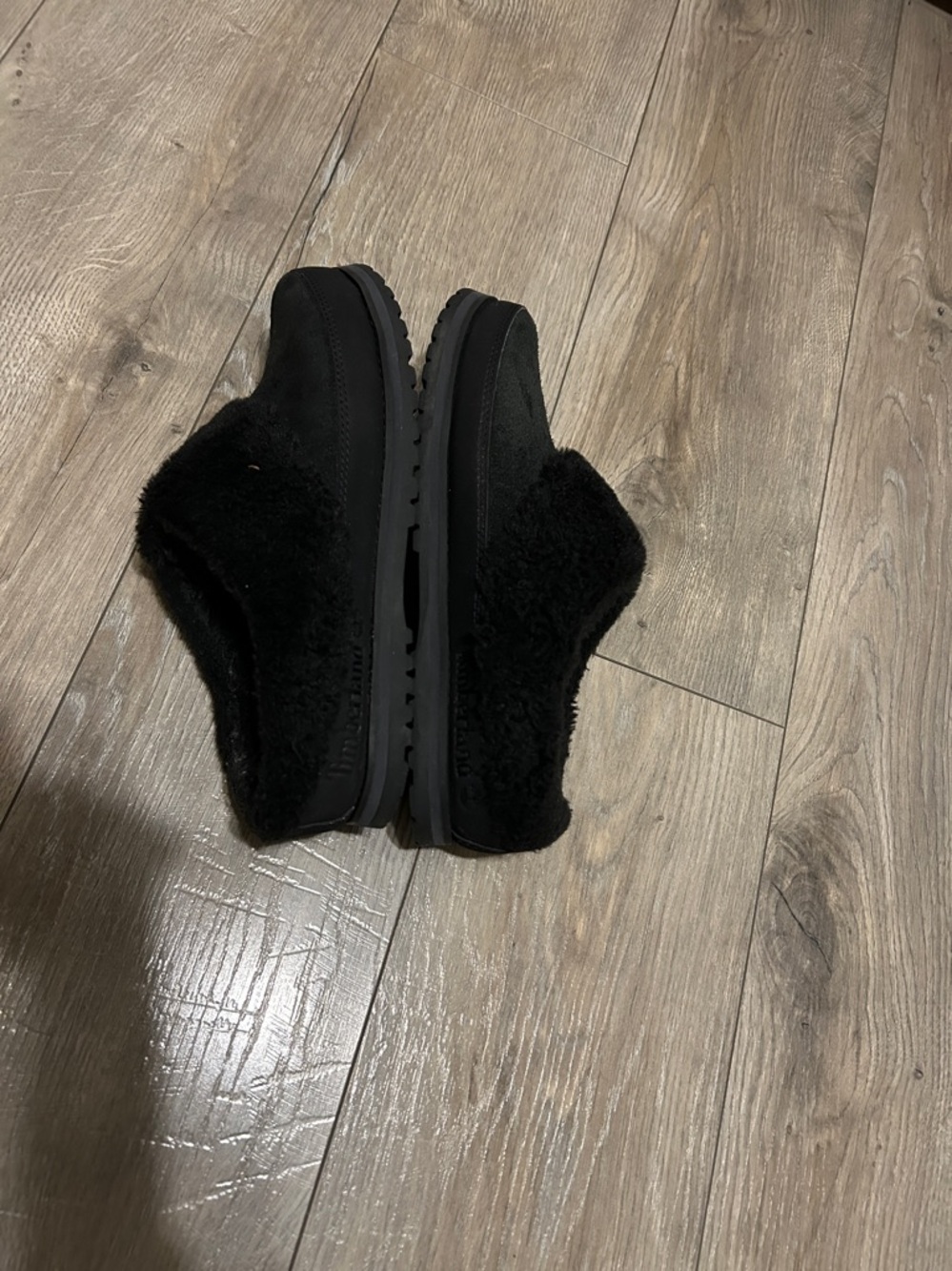 Timberland Women's Black Fleece-Lined Winter Slip-Ons - Picture 5 of 14